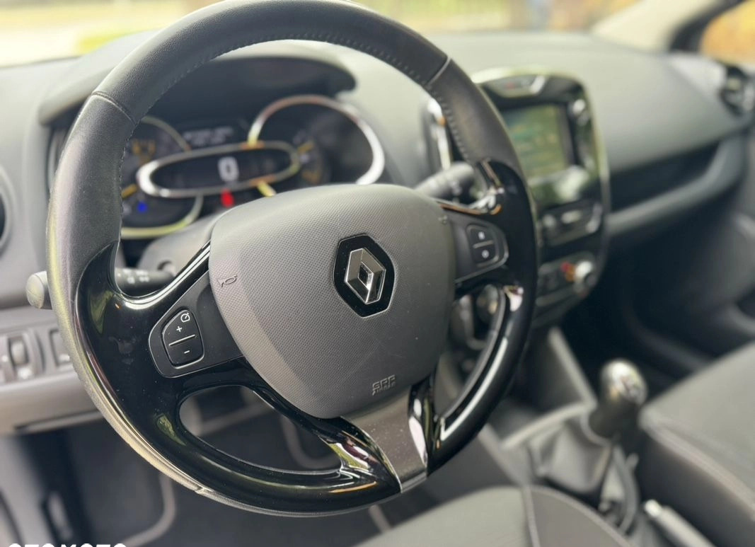 Renault Clio cena 29900 przebieg: 110900, rok produkcji 2013 z Dobczyce małe 742